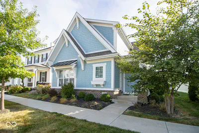 15487 Heatherbank, Westfield