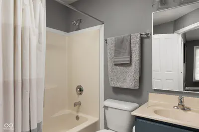 8629 N Meridian Street, Indianapolis - 19