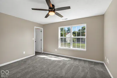 11890 Sand Creek Boulevard, Fishers - 19