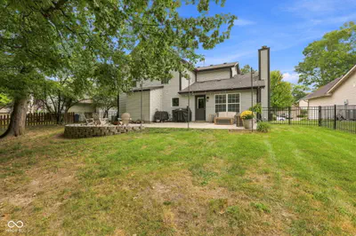 11370 Wilderness Trail, Fishers - 46