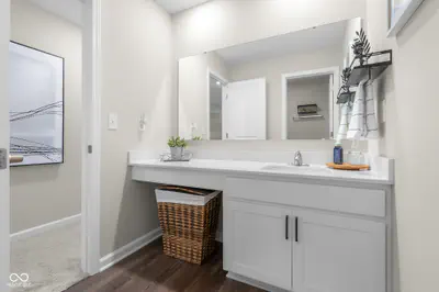 5717 Lauren Lane, Columbus - 52
