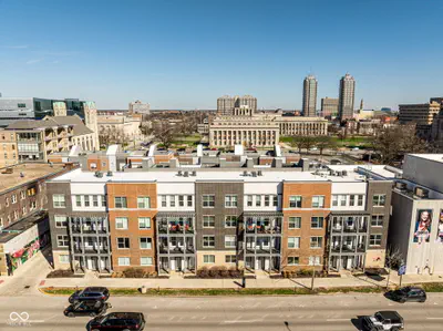 727 Illinois Street, Indianapolis - 35