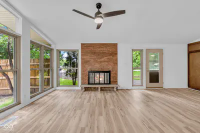 9105 Washington Boulevard, Indianapolis - 23