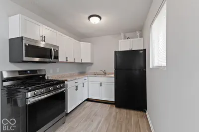 1931 Brentwood Drive, Anderson - 10