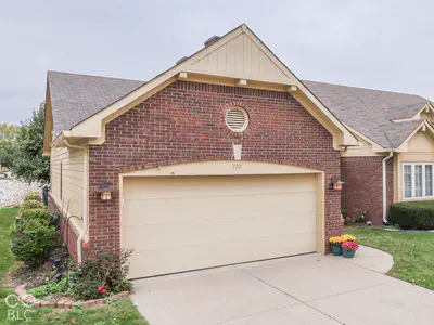 770 Ivy Lane, Greenwood - 3