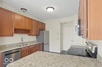 7232 Wyatt Lane, Indianapolis - 12
