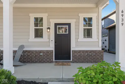 6939 Pickett Place, Carmel - 4