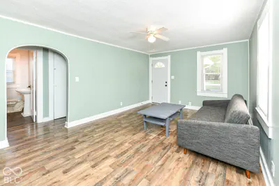 896 Young Street, Franklin - 3