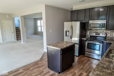 7645 Thorney Wood Drive, Indianapolis - 9