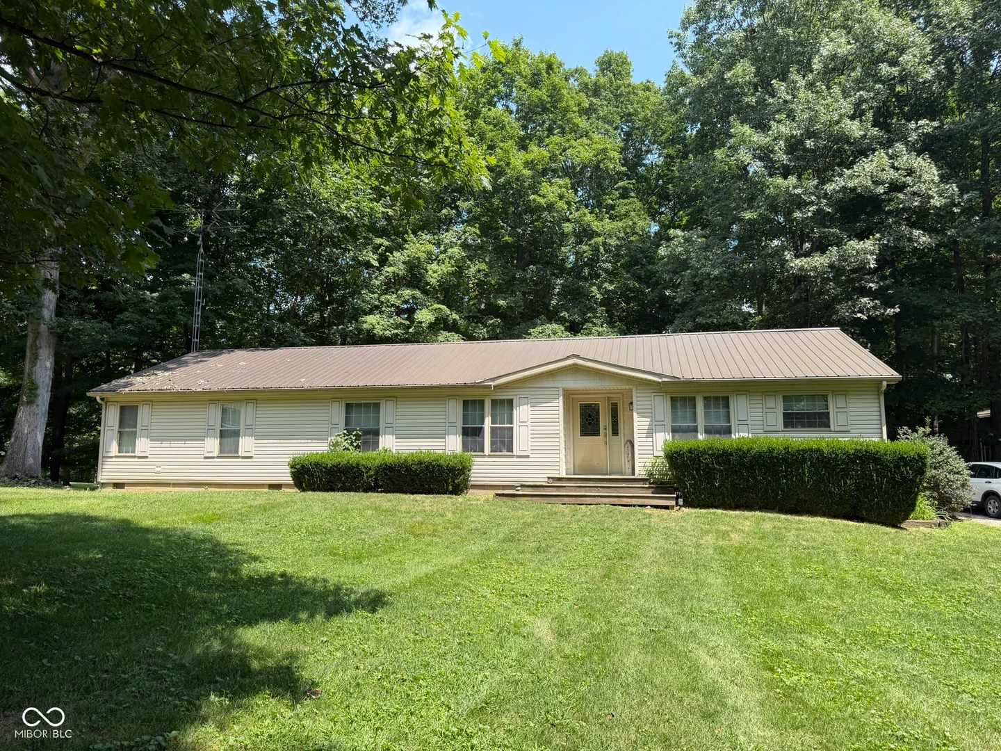 125 910, Rockville