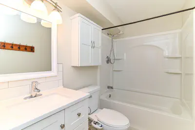 5342 Pelham, Indianapolis - 24