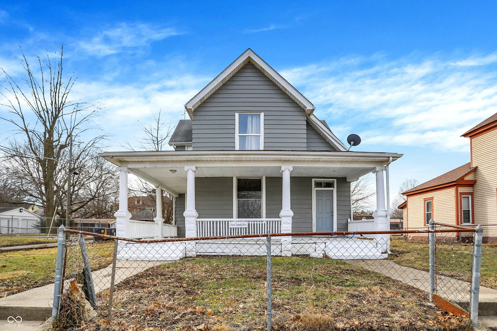 421 7th, Anderson