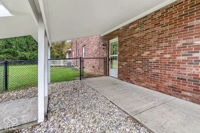 2442 E County Road 1050 S, Cloverdale - 67