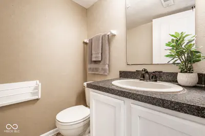 9842 Herald Square, Fishers - 13