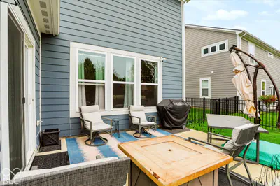 9978 Trafford Court, McCordsville - 75