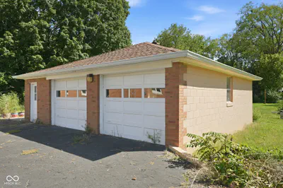 3737 S Meridian Street, Indianapolis - 29