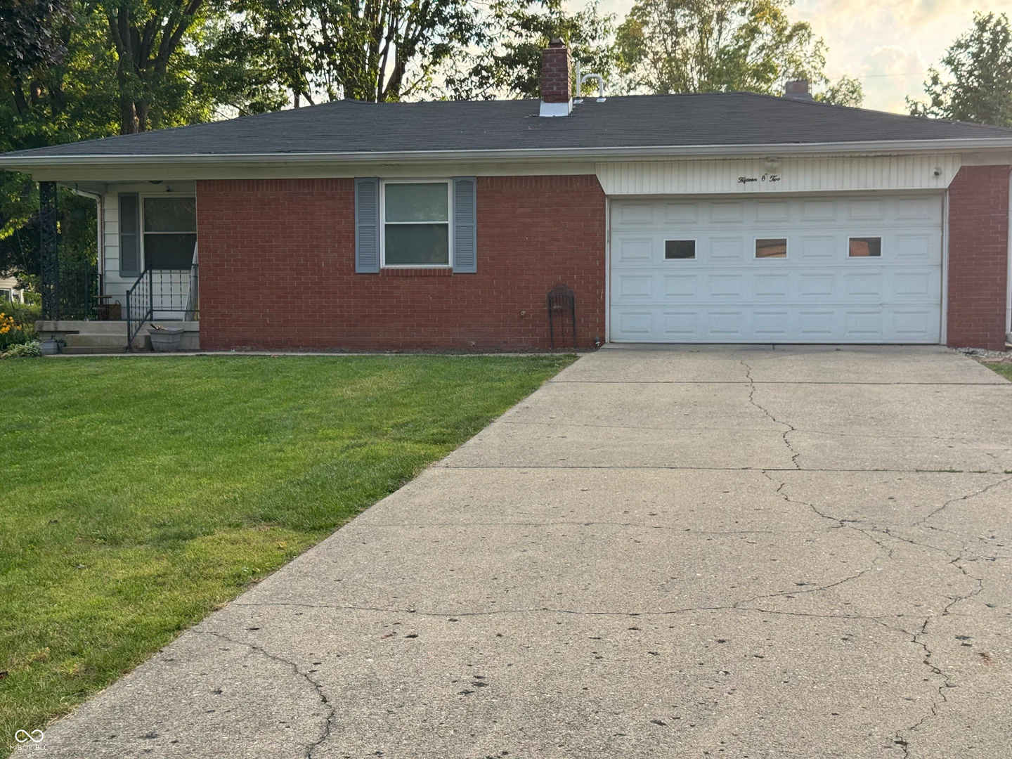 1502 Dukane Way, Indianapolis