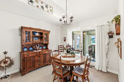 5701 Kensington Way N, Plainfield - 8