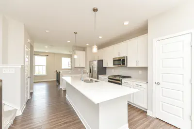 17276 Henslow Drive, Westfield - 11