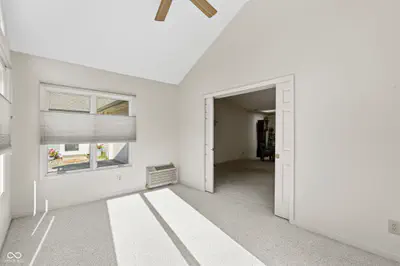 1051 Andalusia Grove, Indianapolis - 24