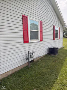 1927 11th Street, Marion - 6