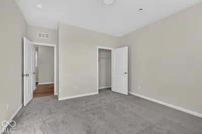 3889 Riverstone Drive, Whitestown - 32