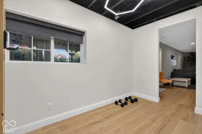 806 Racetime Road, Westfield - 48