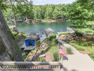 6250 Grosbeak Court, Nineveh - 16