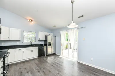 6125 Woodmill Drive, Fishers - 7