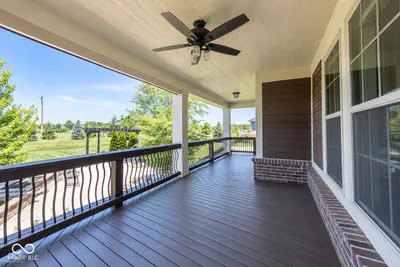 18176 Lakes End Drive, Westfield - 69