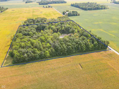 5294-5678 County Road 300, New Castle - 19