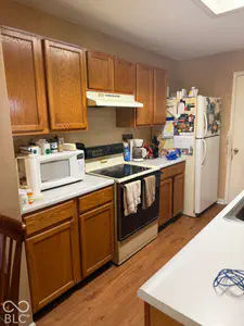 4478 Connaught West Drive, Plainfield - 7