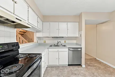 5747 Overcrest Drive, Indianapolis - 8