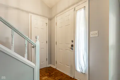 7547 Farm View Circle E, Indianapolis - 6