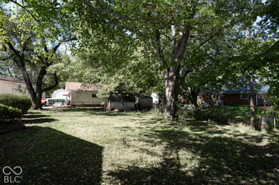10206 Lawnhaven Drive, Indianapolis - 38
