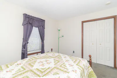 2422 Osman Lane, Greenfield - 24