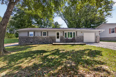 102 Juliet Lane, Bedford - 2