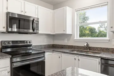 11836 Valley Creek North Drive, Indianapolis - 19