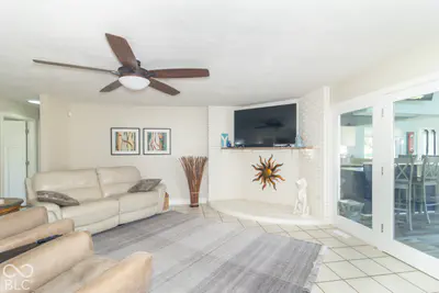 111 Fairfield Lane, Pendleton - 15