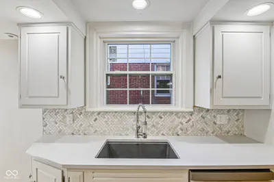 1230 Kessler Boulevard East Drive, Indianapolis - 22