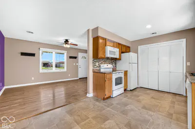 637 Woodside Court, Seymour - 10