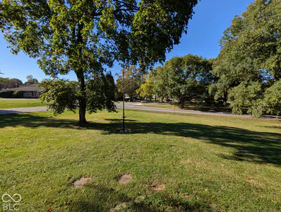 2060 E Thompson Road, Indianapolis - 10