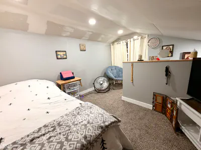 120 Washington Street, Ladoga - 45