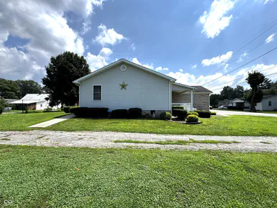 117 S Jackson Street, Medora - 35
