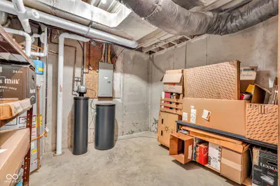2411 Talbott Street, Indianapolis - 35