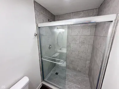 1453 E Lynn Drive, Indianapolis - 21