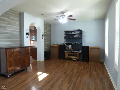 4509 Walcott Drive, Westfield - 4