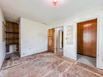 7402 Oak Avenue, Indianapolis - 40