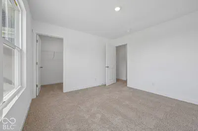 8680 Denney Street, Fortville - 33