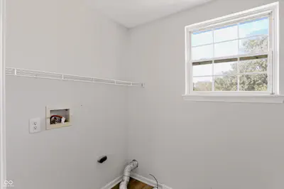 11224 Fall Drive, Indianapolis - 35